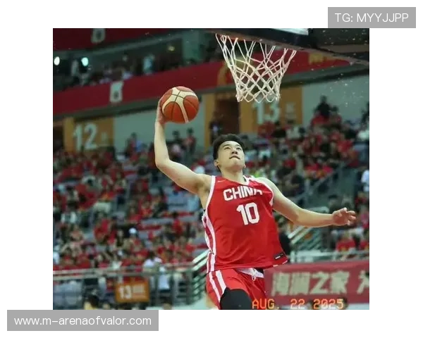 王俊杰新赛季NCAA首战表现高效，6中4得到9分4篮板1助攻